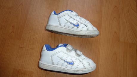 Tenisky, nike,22
