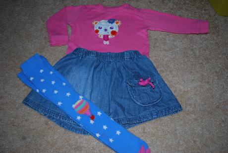 Kompletek se sukničkou, next,74