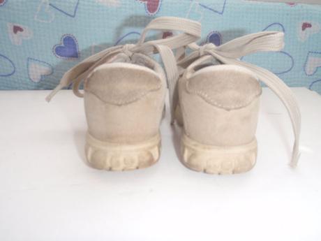 Polobotky italské, zn. mondo baby, vel. 22-23, 22