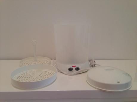 Parni sterilizator kojeneckych lahvi reer+doplnky, nuk
