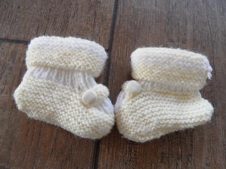 Capáčky pletené, <17