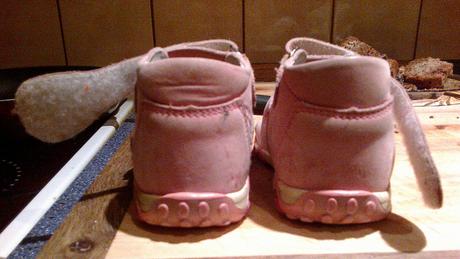 Celokožené sandálky pro holky zn. essi, essi,24