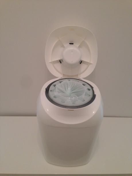 Prebalovaci podlozka pevna s paskem+kos na pleny,