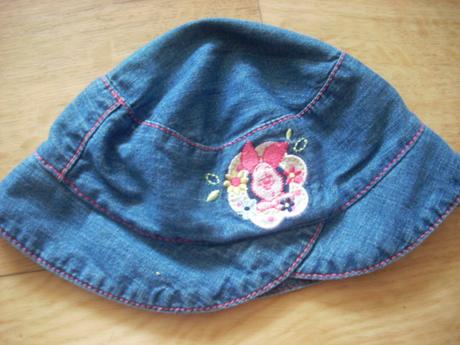 Riflový klobouček 6 - 12 měsíců, disney,74