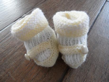 Capáčky pletené, <17