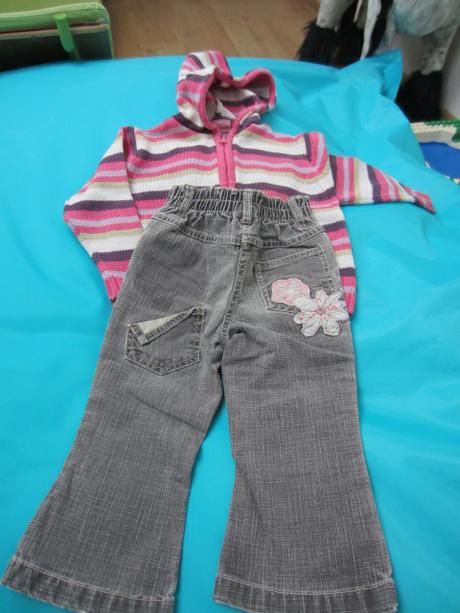 Komplet riflí a svetříku, next,92