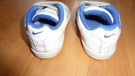 Tenisky, nike,22