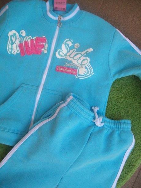 Tepláková souprava, 110