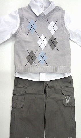 3-dílný komplet značky gomeb, 104