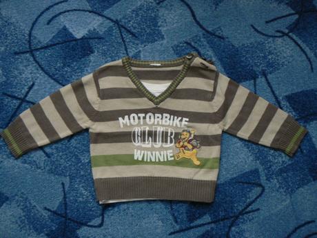 Svetr s medvídkem pú a efektem trička pod svetříke, 68