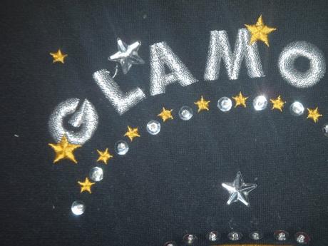 Černá mikina zdobená fllitry, hvězdičkami, 104