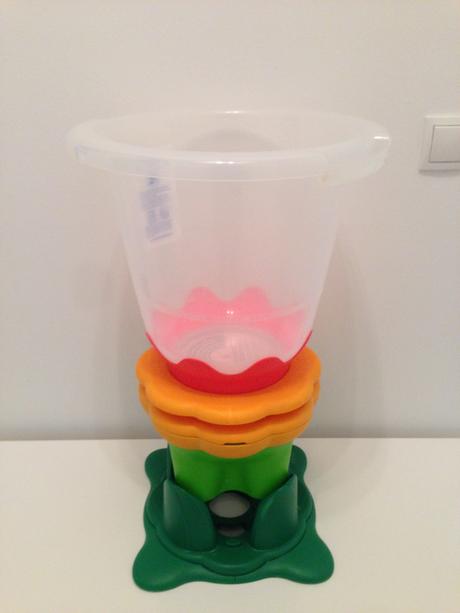 Koupací kyblík tummy tub+šátek a láhve, 