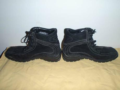 Černé kožené kotníčkové boty, 38