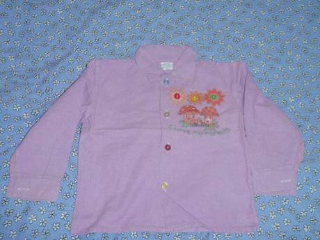 Fialková bavlněná košile, 86