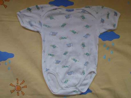 Body se zvířátky (kravičky,ovečky), kr. rukáv, 74