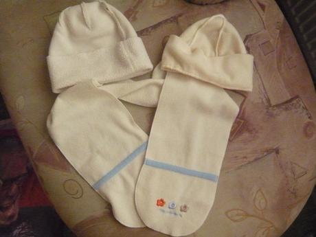 Čepice + šála, 122