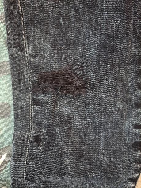 Trhané džíny, reserved,104