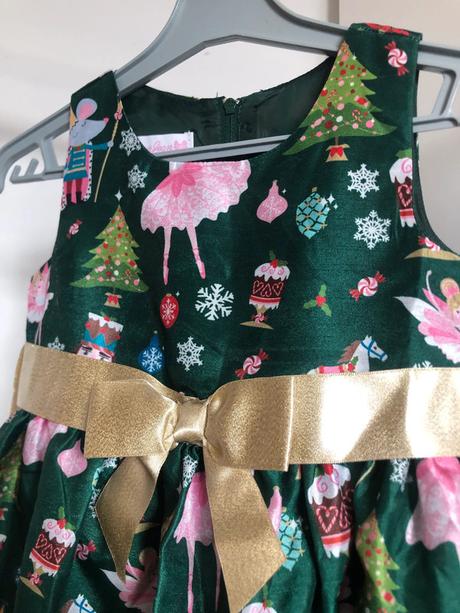 Vánoční zelené šatičky, 98