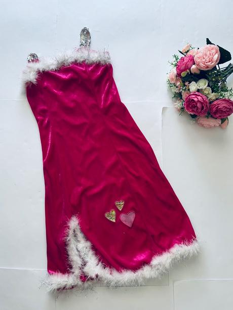 St3/ kostým - v.cca 4/6 let, 