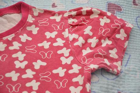 134 140 bavlněné motýlkové tričko, 140