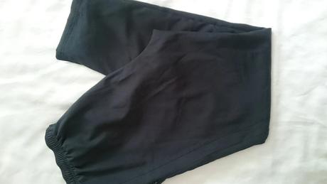 Vel. l černé sportovní kalhoty s kapsami, nike,l