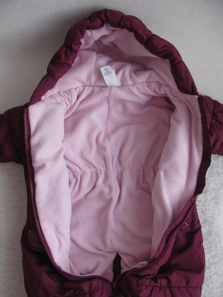Vínově červená zimní kombinéza s kapucí, c&a,74
