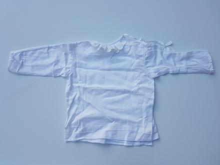 B9	dívčí plátěná košilka s dlouhým rukávem, 62