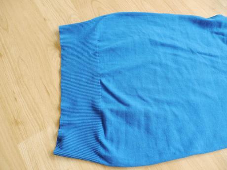 Melrose pletene saty s vystrihem 34, 34