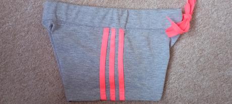 Šortky zn."adidas" vel."128/134", adidas,128