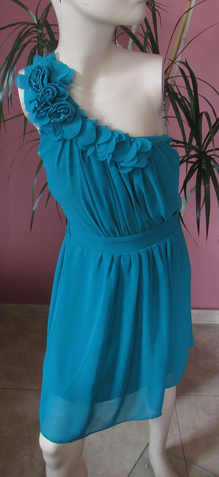 Dívčí společenské šaty, new look,40