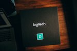 Logitech Lift. Zvykli jste si na vertikální myš?