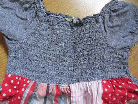 Patchwork šatičky se žabkováním, lindex,86