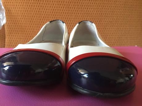 Baleriny lakovane s modrou spickou, kornecki,32