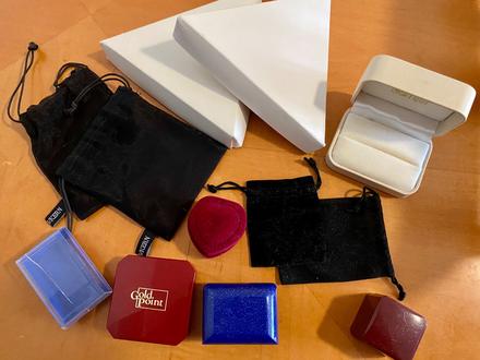 Krabičky, pytlíčky,