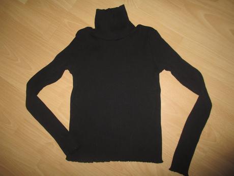 Polorolák žebrovaný, c&a,146