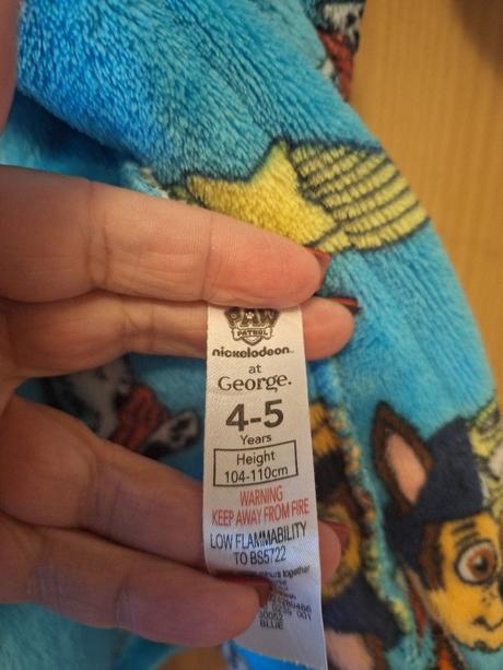 Chlapecký župan tlapková patrola,zn.george,4-5let, george,104