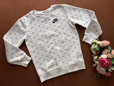 K1/ mikina bílá zn. nike - v.116/122, nike,122