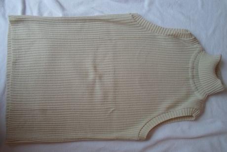 Rolák, top svetr svetřík bez rukávů, vesta -béžový, 36