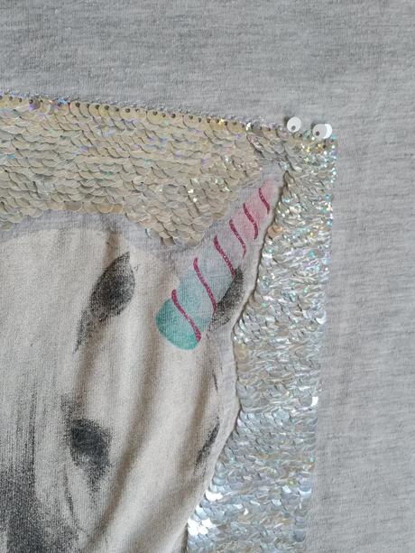 Tričko s převracecími flitry, c&a 134/140, c&a,134