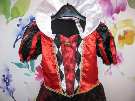 Kostým - šaty srdcová královna,