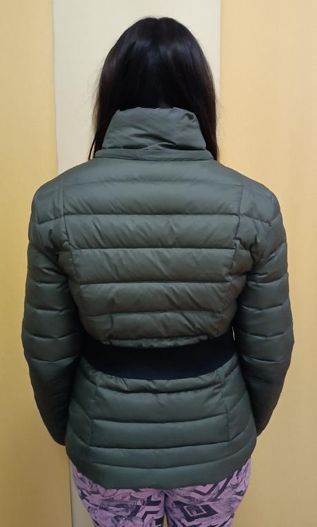 Zimní bunda guess s odepínacím límcem, guess,m
