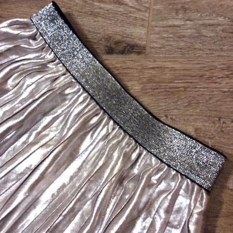 Skládaná lesklá sukýnka, tu,122