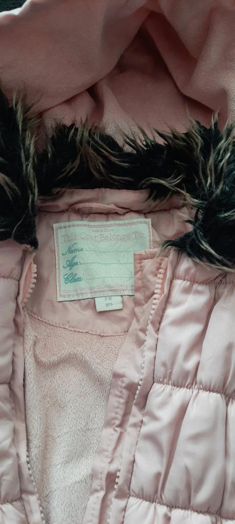 Dívčí zimní bunda, značka neuvedena, vel 7-8 let., 122