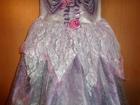 Karneval - královna hallouween - 11 -12 let,