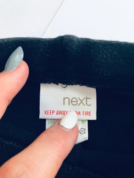 Kraťasy next - v.3/4 roky, next,104