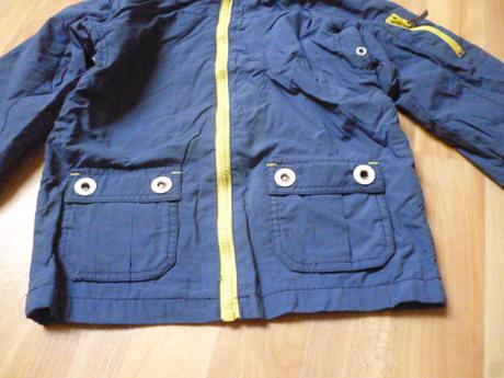 Jarní bunda vel. 6-7, 122