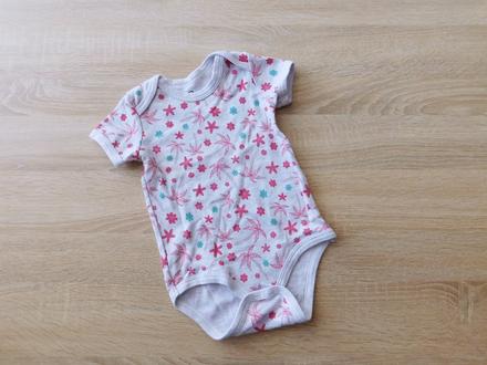 Body so cute vel.80/86, 86