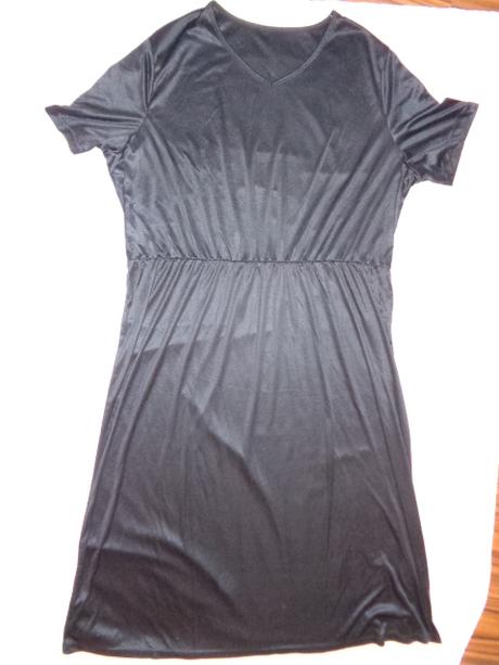 Super jednoduché černé lesklé šaty xxl - dlouhé, xxl