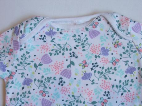 J408 tričko s kytičkami vel. 68, f&f,68