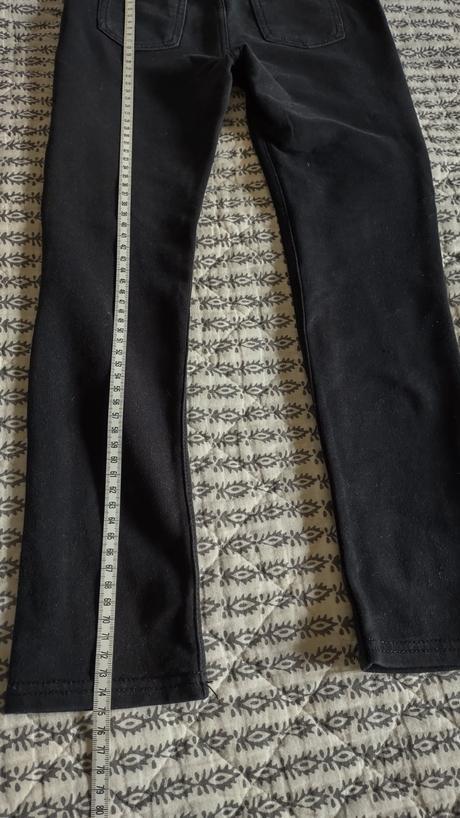 Černé džegíny, h&m,128